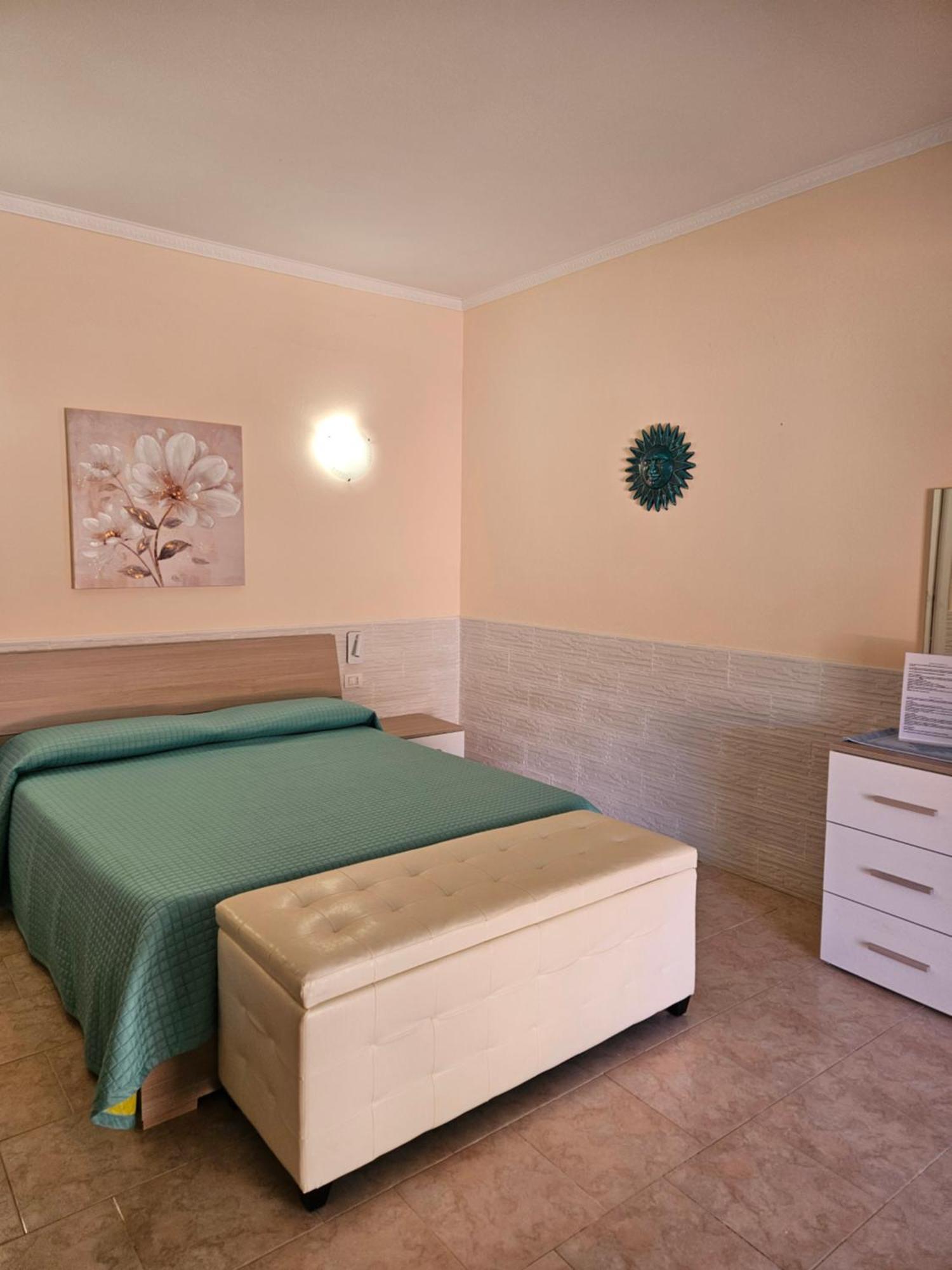 La Rosa Dei Venti B&B Chia Zewnętrze zdjęcie